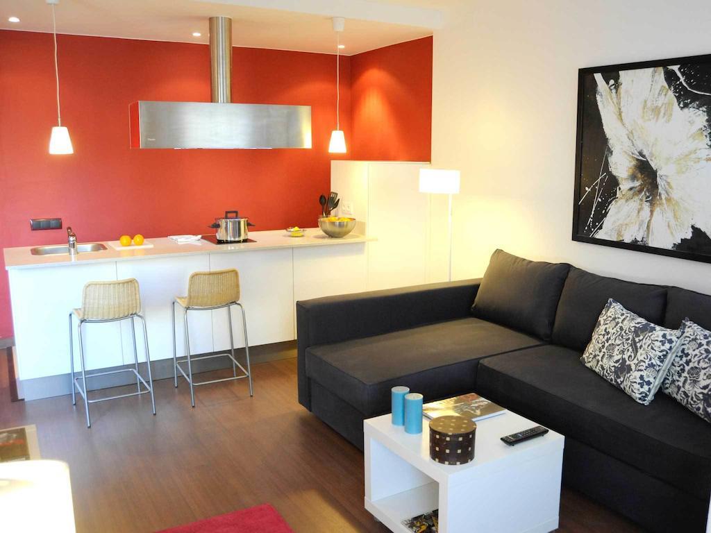Your Home In Barcelona Apartments Room photo